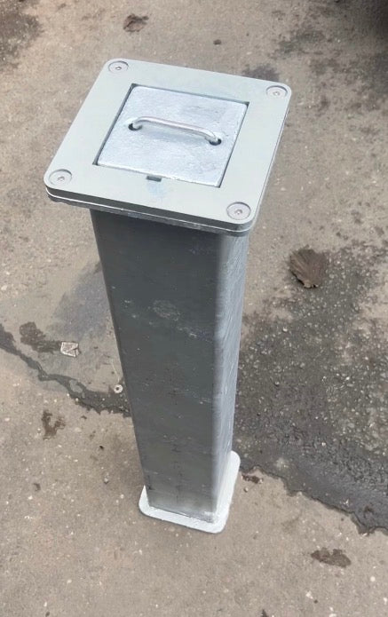 PostSecure heavy-duty telescopic security post