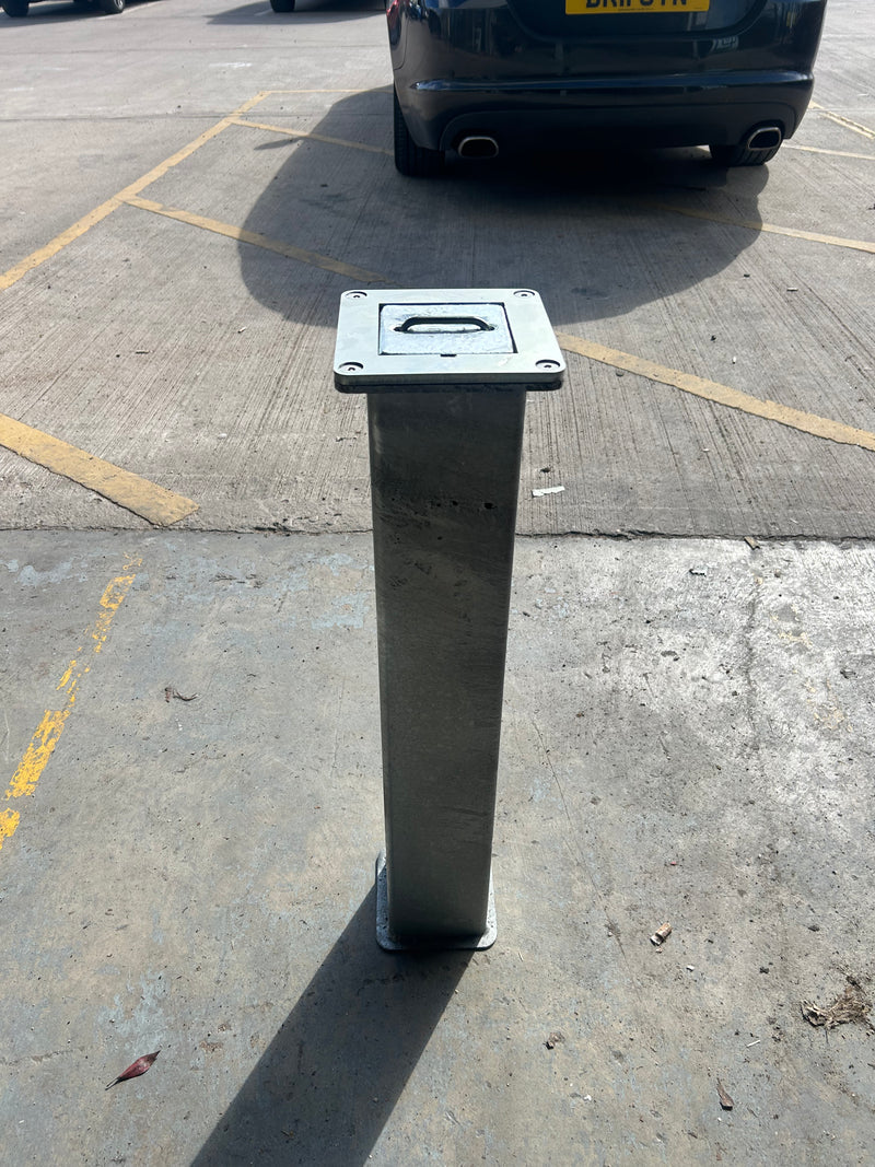 PostSecure heavy-duty telescopic security post